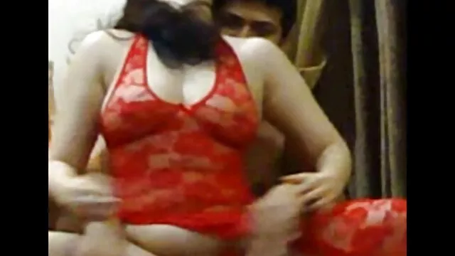 お母さん、若い男 女の子 向け の エロ 動画
