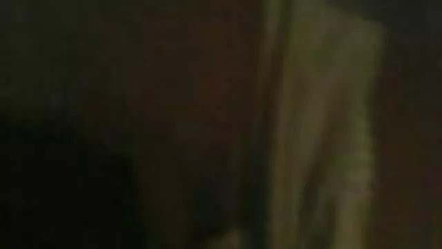新婚夫婦はベッドと恋に落ちています。 女性 専用 エロ 動画