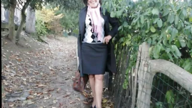 クライマーはすぐに友人の強い棒に登る 女 の 人 の ため の エロ 動画
