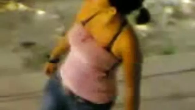 二人が遊ぶ、若い人たちは多くの友人を持っている 女の子 むけ エロ 動画