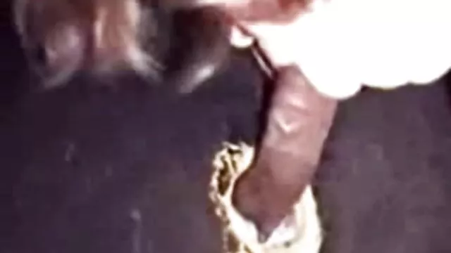 現実的なロシアの商品 女性 の アダルト 動画