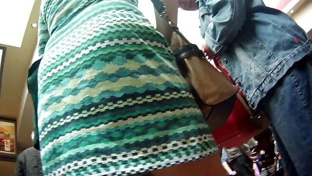 Bombardロシア肛門のためのかなり若い女の子 女性 の ため の セックス 無料 動画