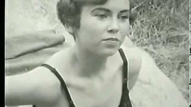 ロシアの美しさの詳細に滑り 女 向け アダルト 動画